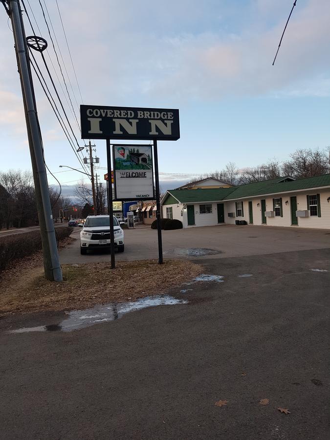 Covered Bridge Inn & Suites Sussex Exterior foto